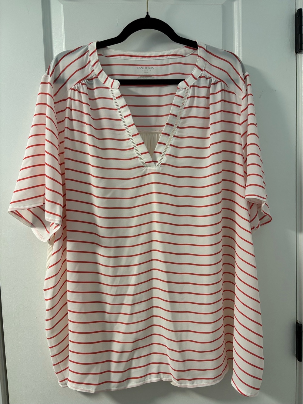 Lane Bryant White & Coral Striped V-Neck Short Sleeve Top - Size 22/24